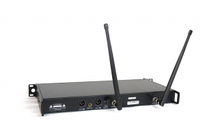 RFIntell QL7R/T1-B 720,500-754,000 МГц 2-канальная радиосистема с 2-мя ручными микрофонами в Кабардино-Балкарии